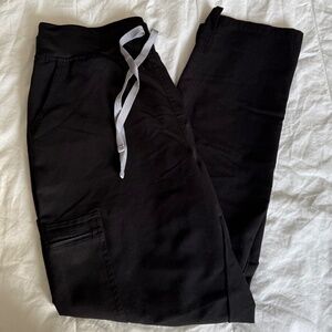 FIGS Black High Waisted Yola Scrub Pant Large